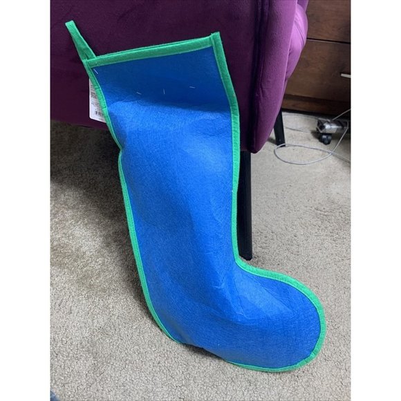 Boots & Barkley Medium/Large Stocking & Dog Toy Set - Bear Balls Rope Bone - Picture 4 of 6